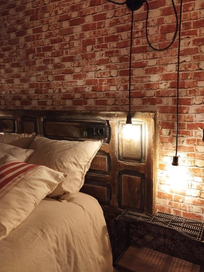 Arte I Espacio Home مدريد المظهر الخارجي الصورة