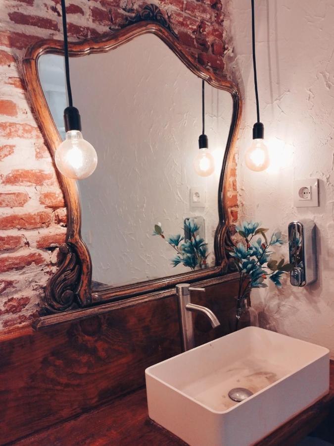 Arte I Espacio Home مدريد المظهر الخارجي الصورة