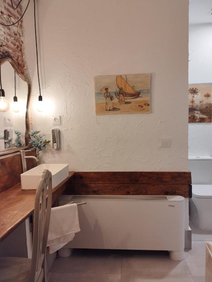 Arte I Espacio Home مدريد المظهر الخارجي الصورة