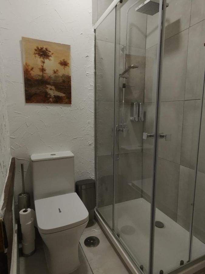 Arte I Espacio Home مدريد المظهر الخارجي الصورة