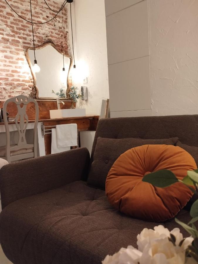 Arte I Espacio Home مدريد المظهر الخارجي الصورة