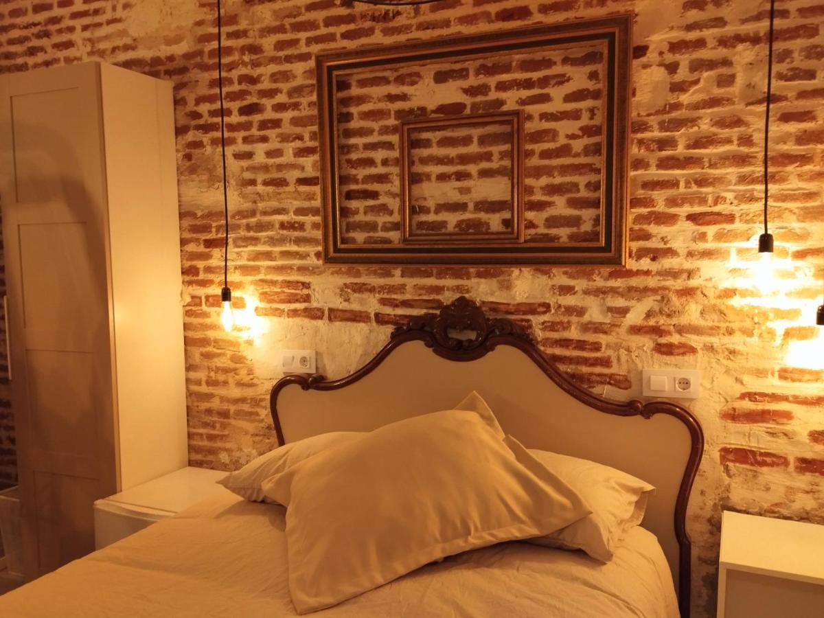 Arte I Espacio Home مدريد المظهر الخارجي الصورة