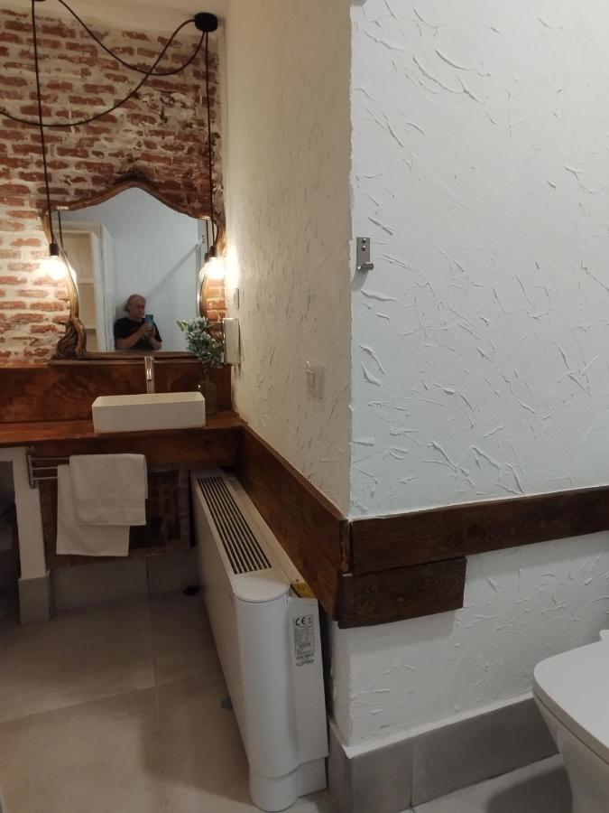 Arte I Espacio Home مدريد المظهر الخارجي الصورة
