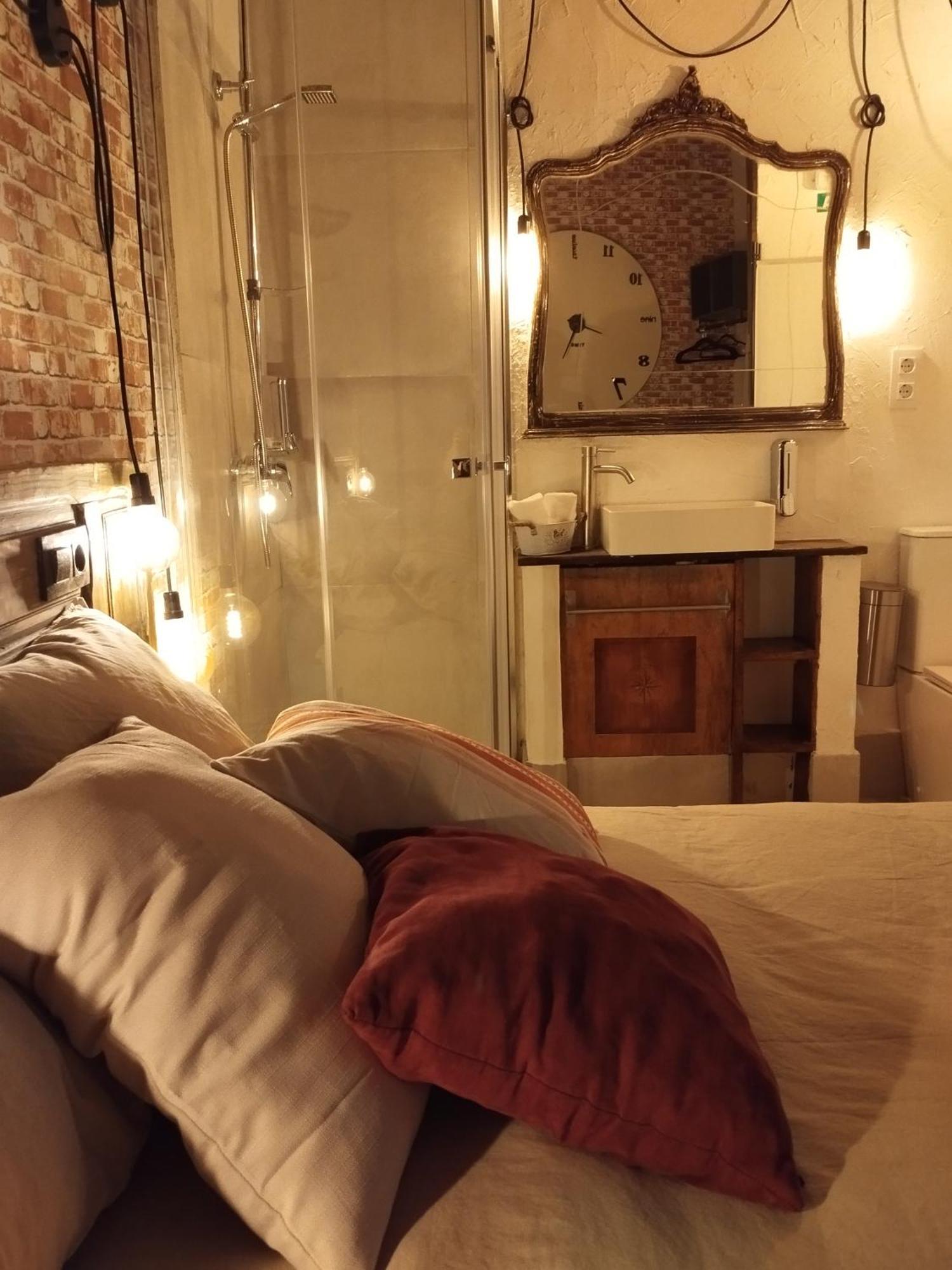 Arte I Espacio Home مدريد المظهر الخارجي الصورة